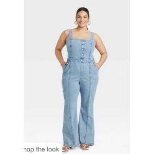 AVA & VIV NWT Size 22 Light Wash Sleeveless Denim Overall Flare Leg Jumpsuit